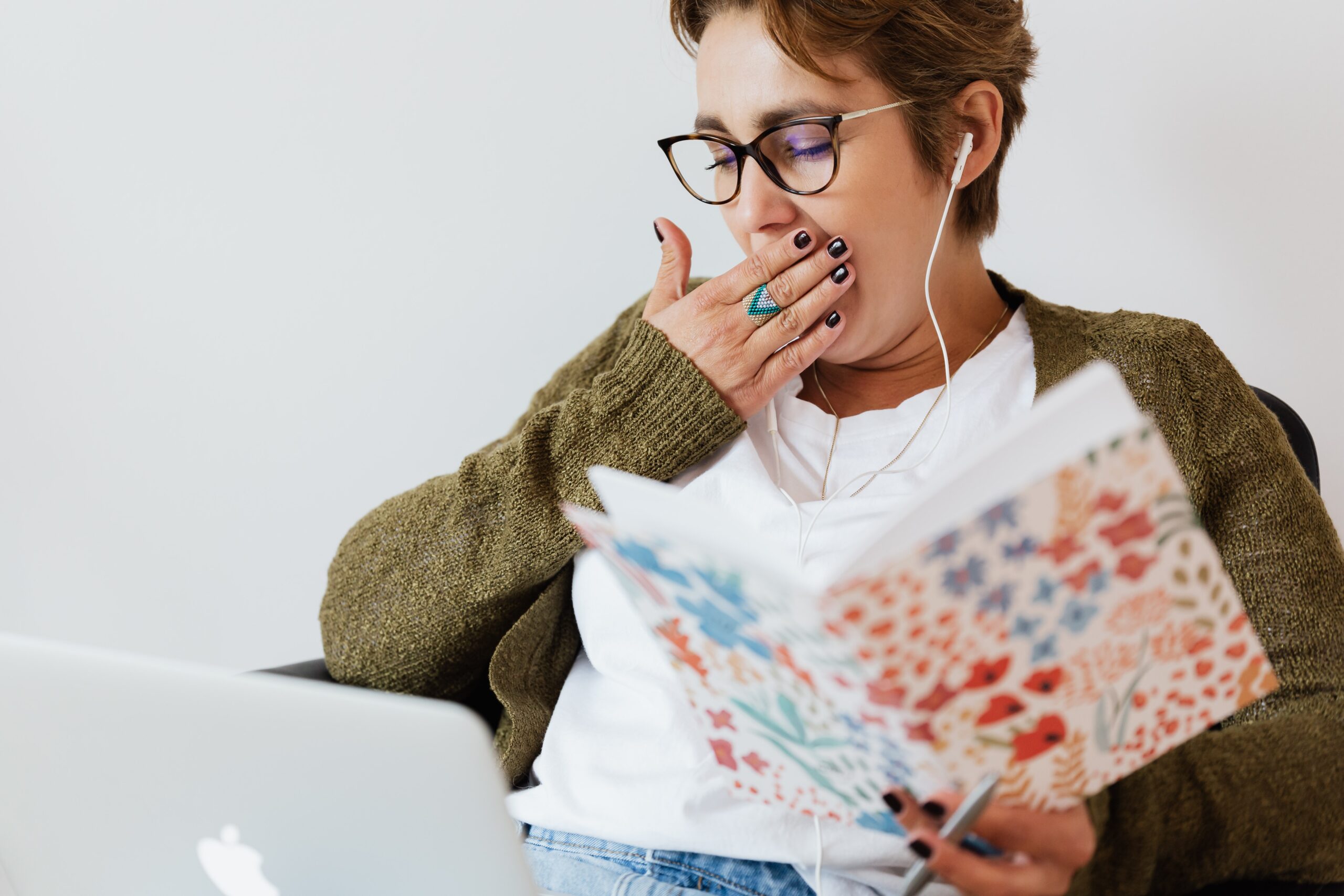 Does sleeping in the afternoon increase weight?